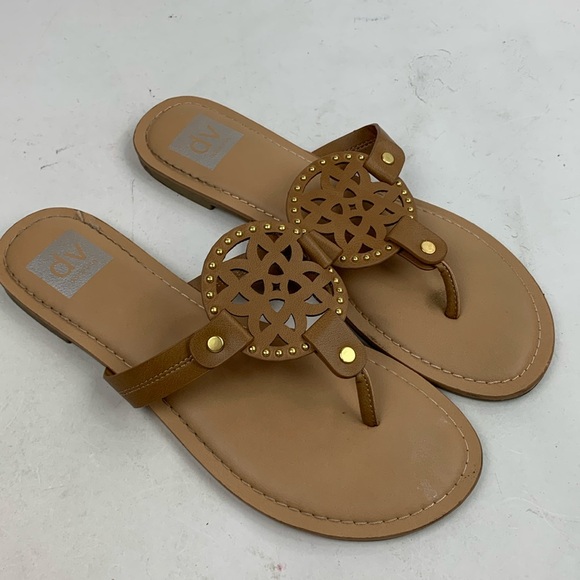 Dolce Vita Gotie Sandals Size 8 Tan Nude Gold Toe thong style - Picture 1 of 11